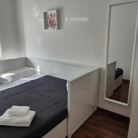 Door To 5 Terre Специя