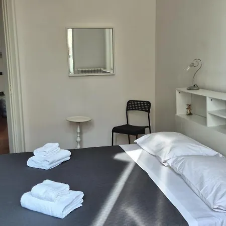 Door To 5 Terre Apartment La Spezia