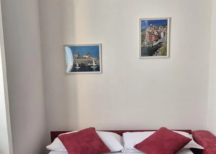 Door To 5 Terre Apartment La Spezia