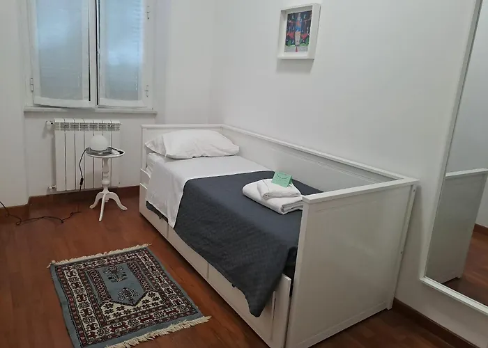 Apartment Door To 5 Terre